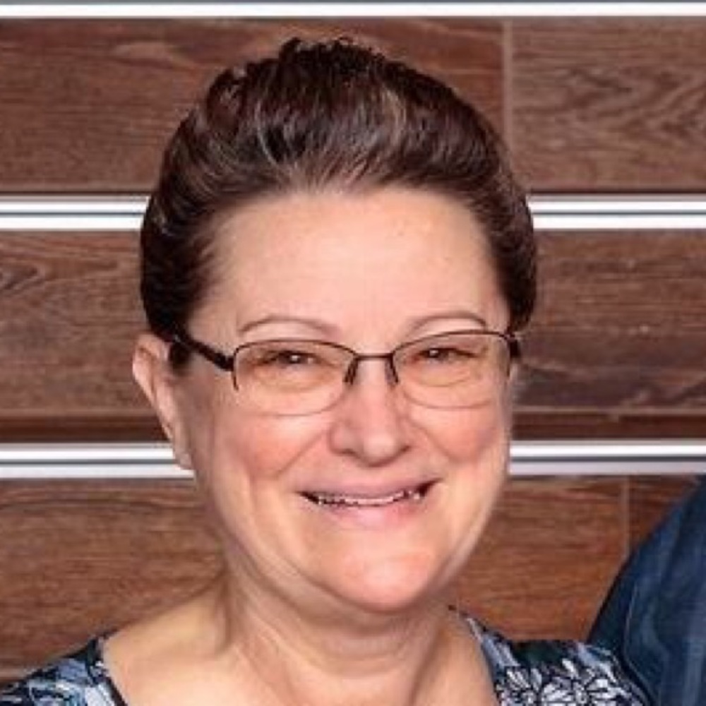 Meet your Posher, Pamela